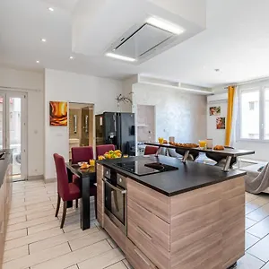 T3 Moderne Et Cosy Au Bord De Marseille